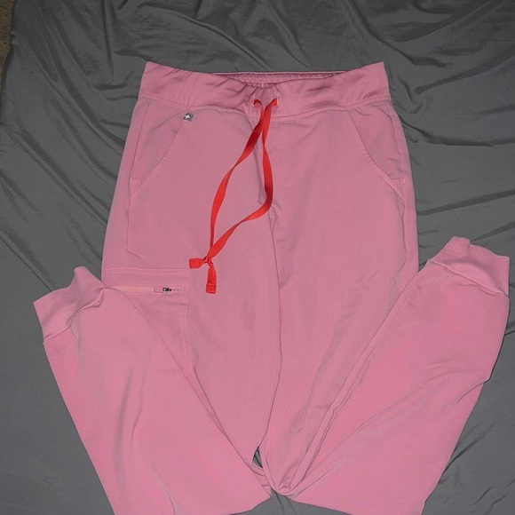 Figs Pants - FIGS jogger scrubs